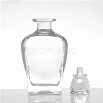 Prozirna staklena boca duhana 700ml